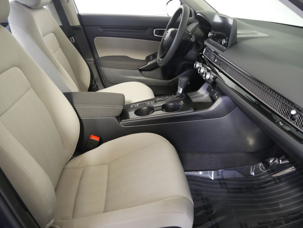 2023 Honda Civic LX - Photo 6