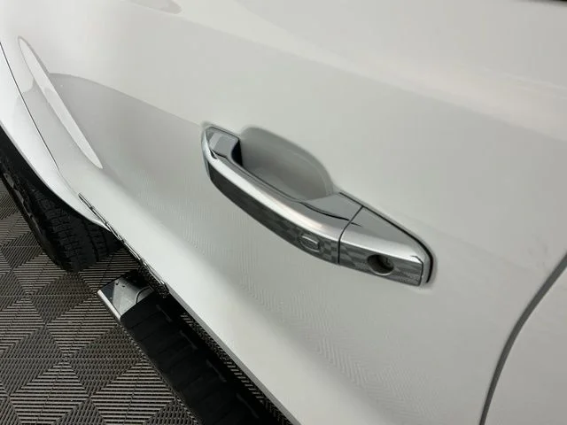 Used 2024 White GMC Denali image 12