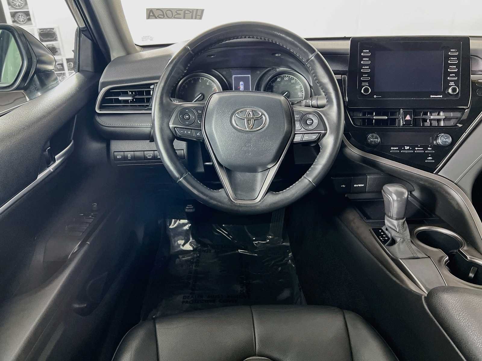 Used 2021 Galactic Aqua Mica Toyota SE image 22
