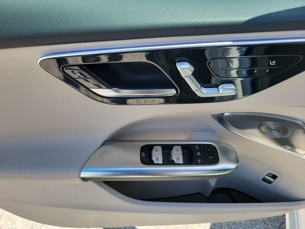 New 2026 Polar White Mercedes-Benz C 300 image 17