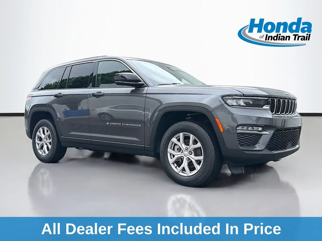 Used 2022 Gray Metallic Jeep Limited image 1