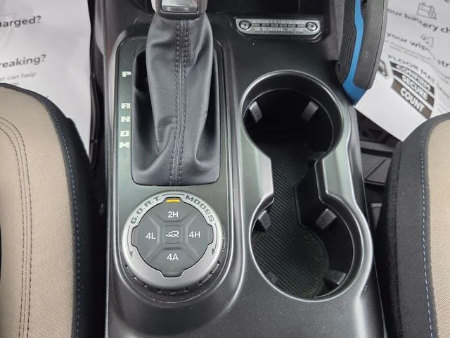 Used 2023 White Ford Wildtrak image 19