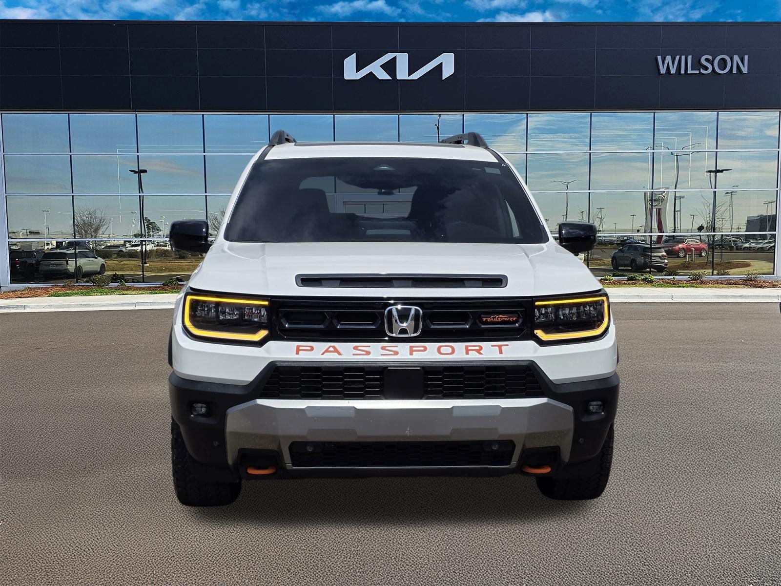 Used 2026 Platinum White Pearl Honda TrailSport image 2