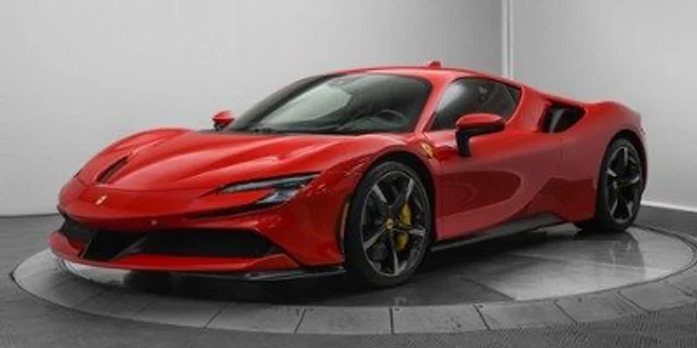 2021 Ferrari SF90 Stradale 