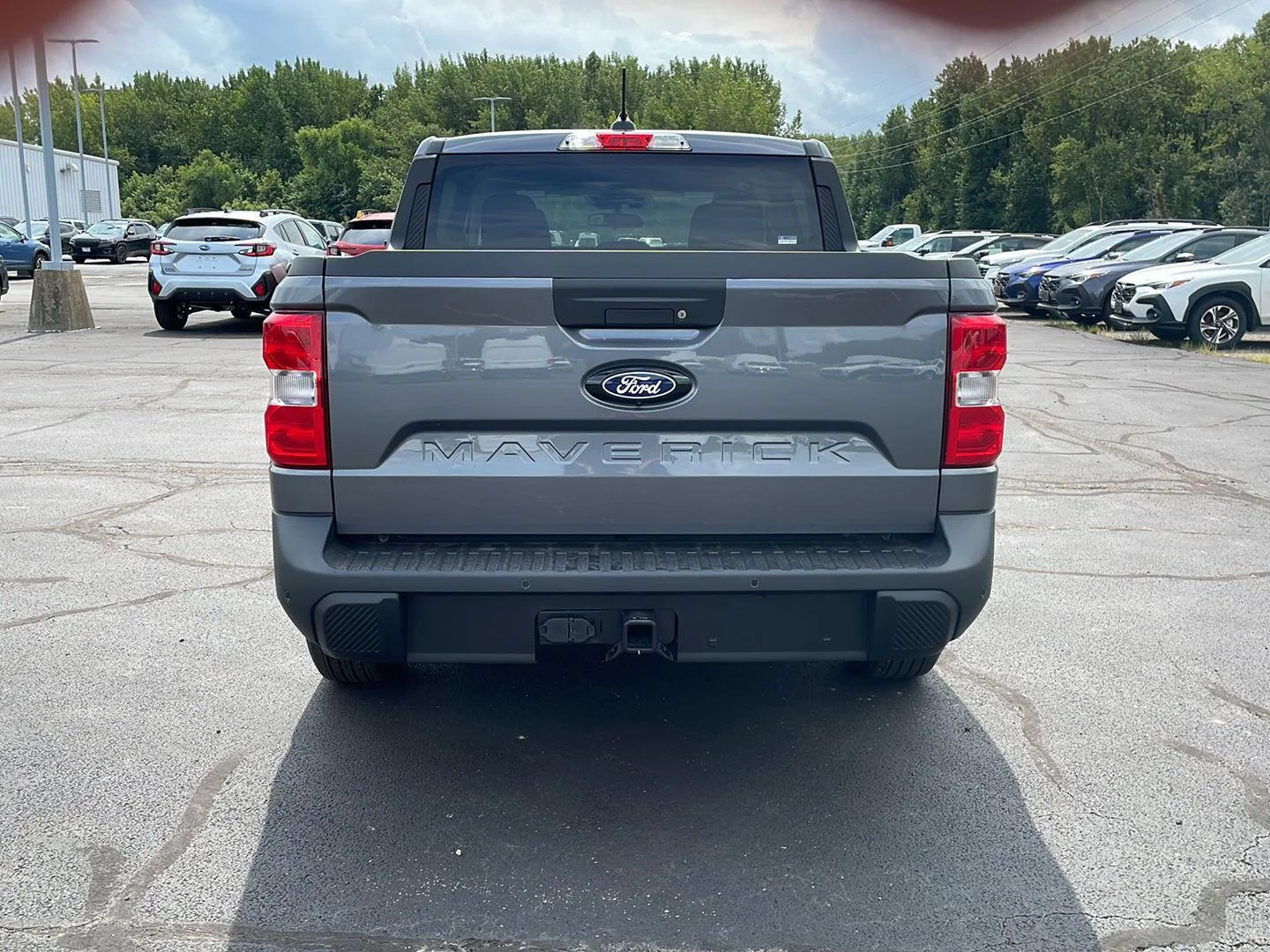 New 2026 Carbonized Gray Metallic Ford XLT image 4