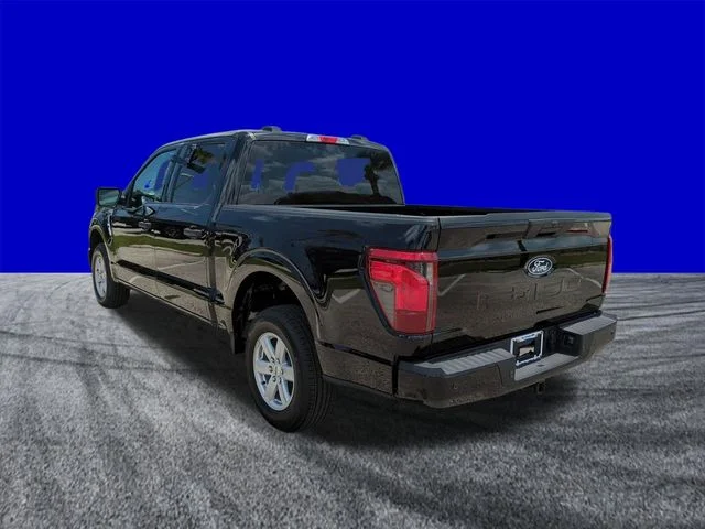 New 2026 Agate Black Metallic Ford XLT image 6