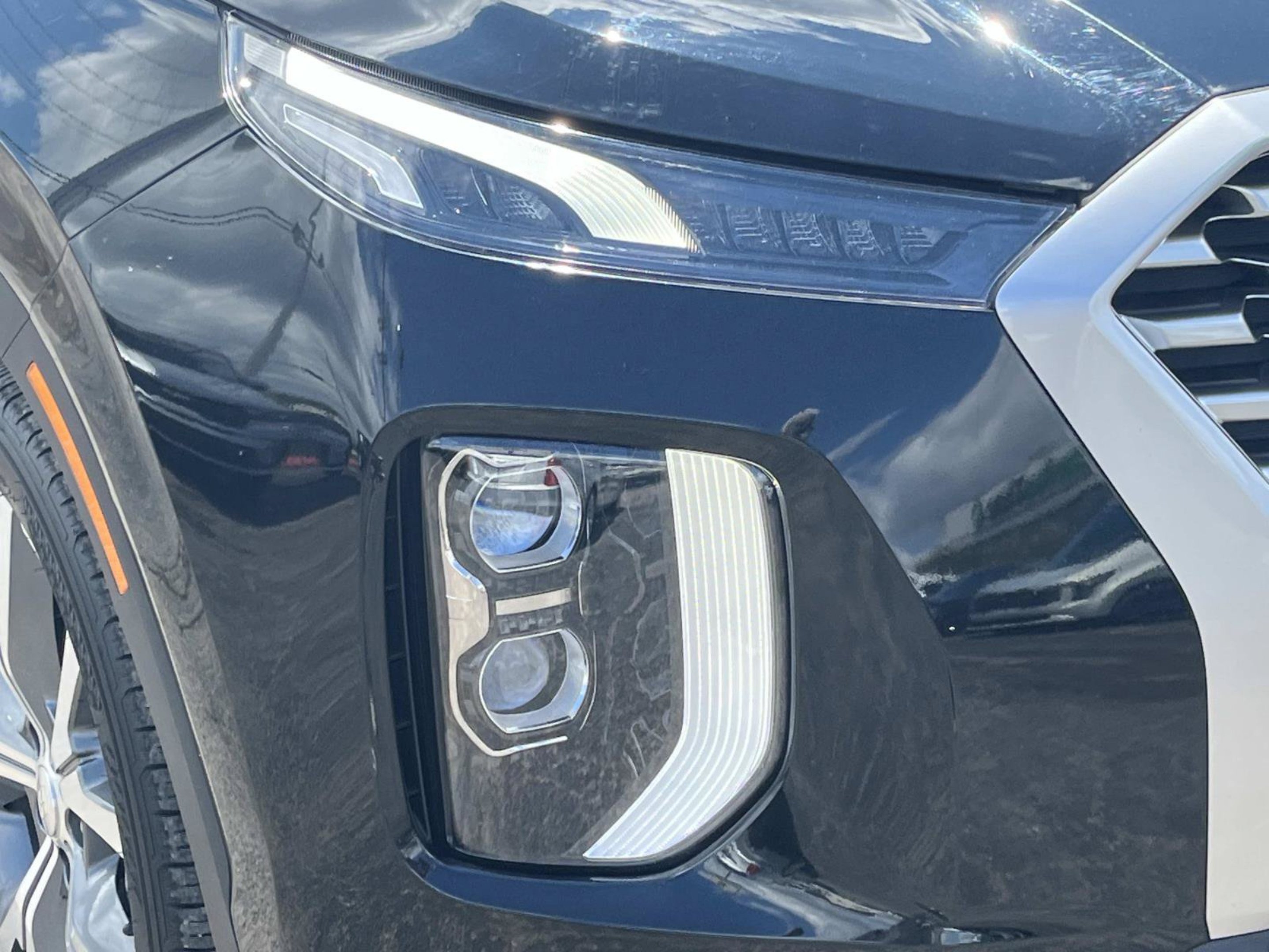 Used 2022 Abyss Black Pearl Hyundai SEL image 9