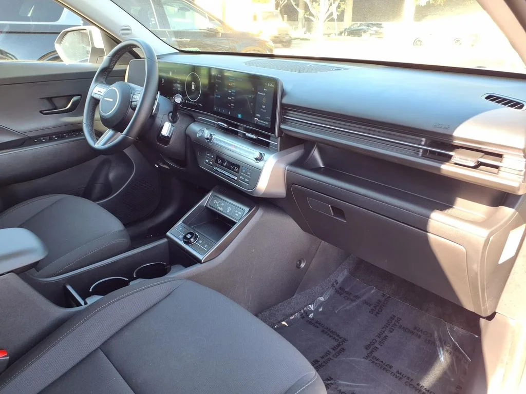 Used 2025 Gray Hyundai SEL image 14