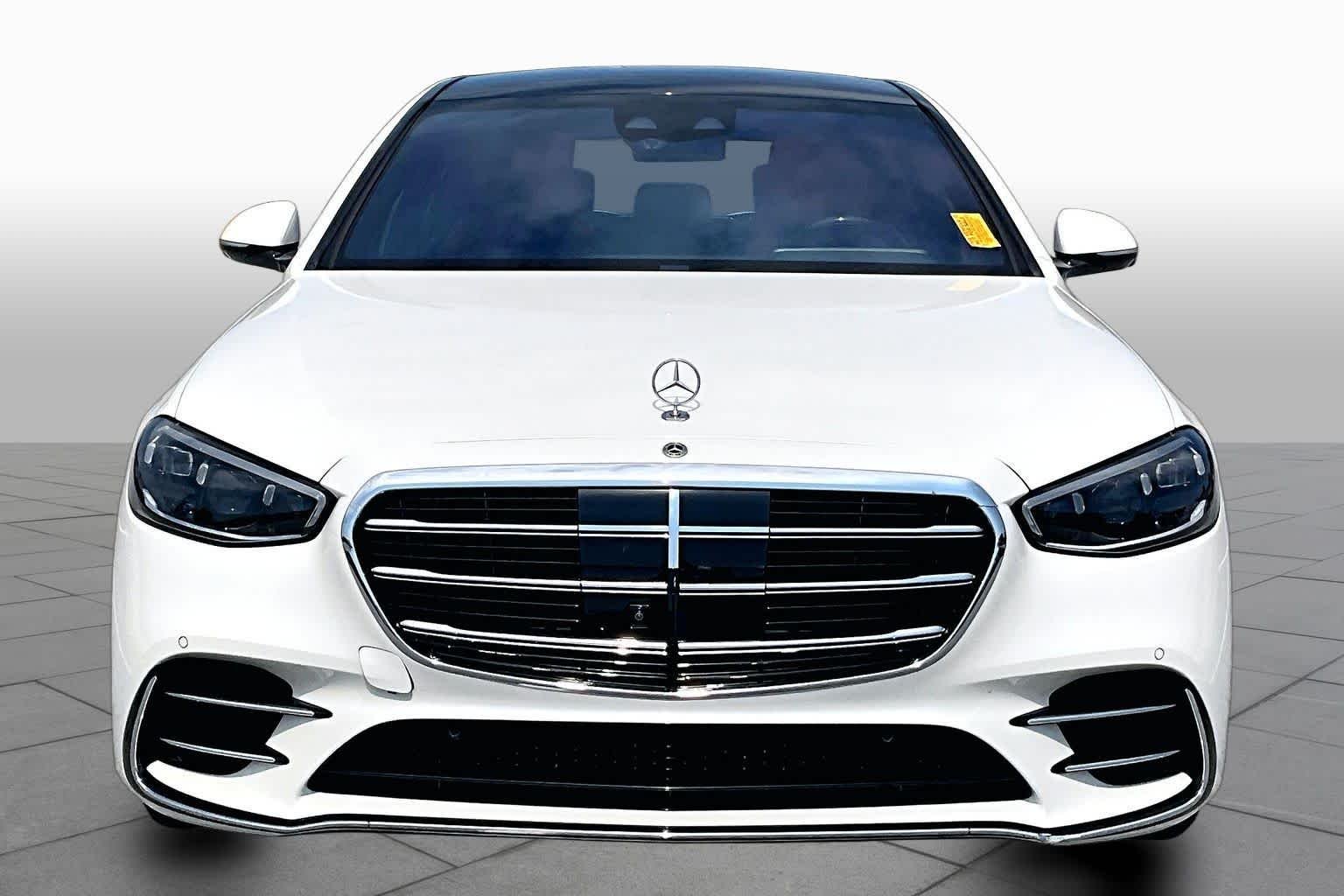 Used 2022 MANUFAKTUR Diamond White Mercedes-Benz S 580 image 4