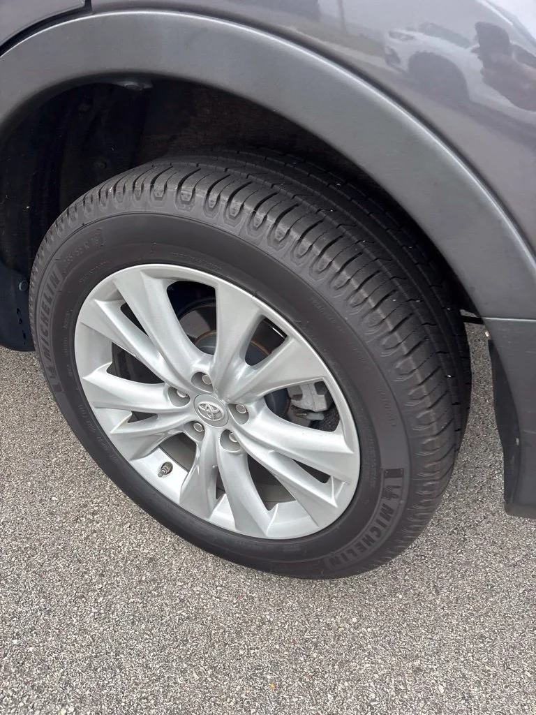 Used 2014 Magnetic Gray Metallic Toyota Limited image 20