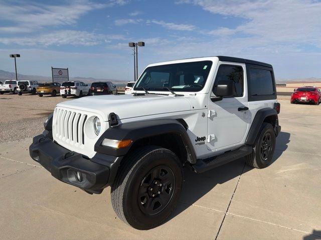 Used 2021 White Jeep Sport image 1
