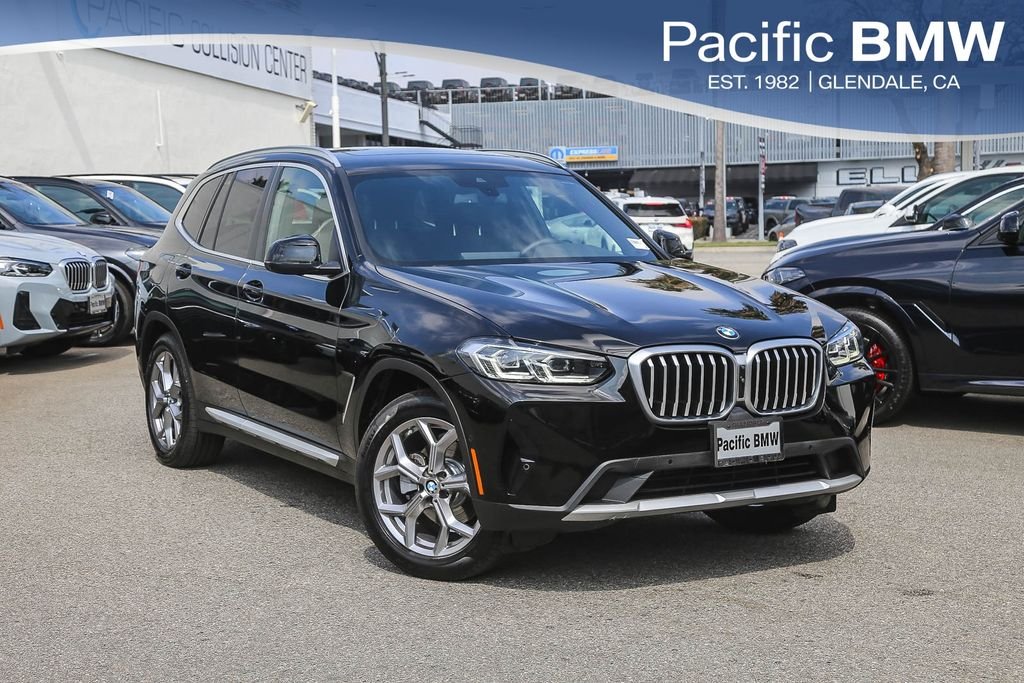 2023 BMW X3 xDrive30i's photo