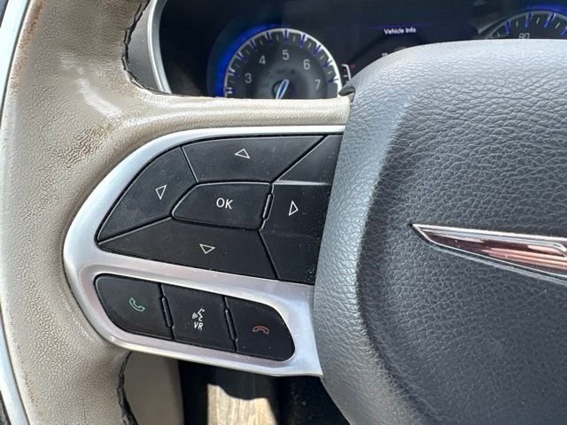 Used 2019 Gray Chrysler Limited image 12
