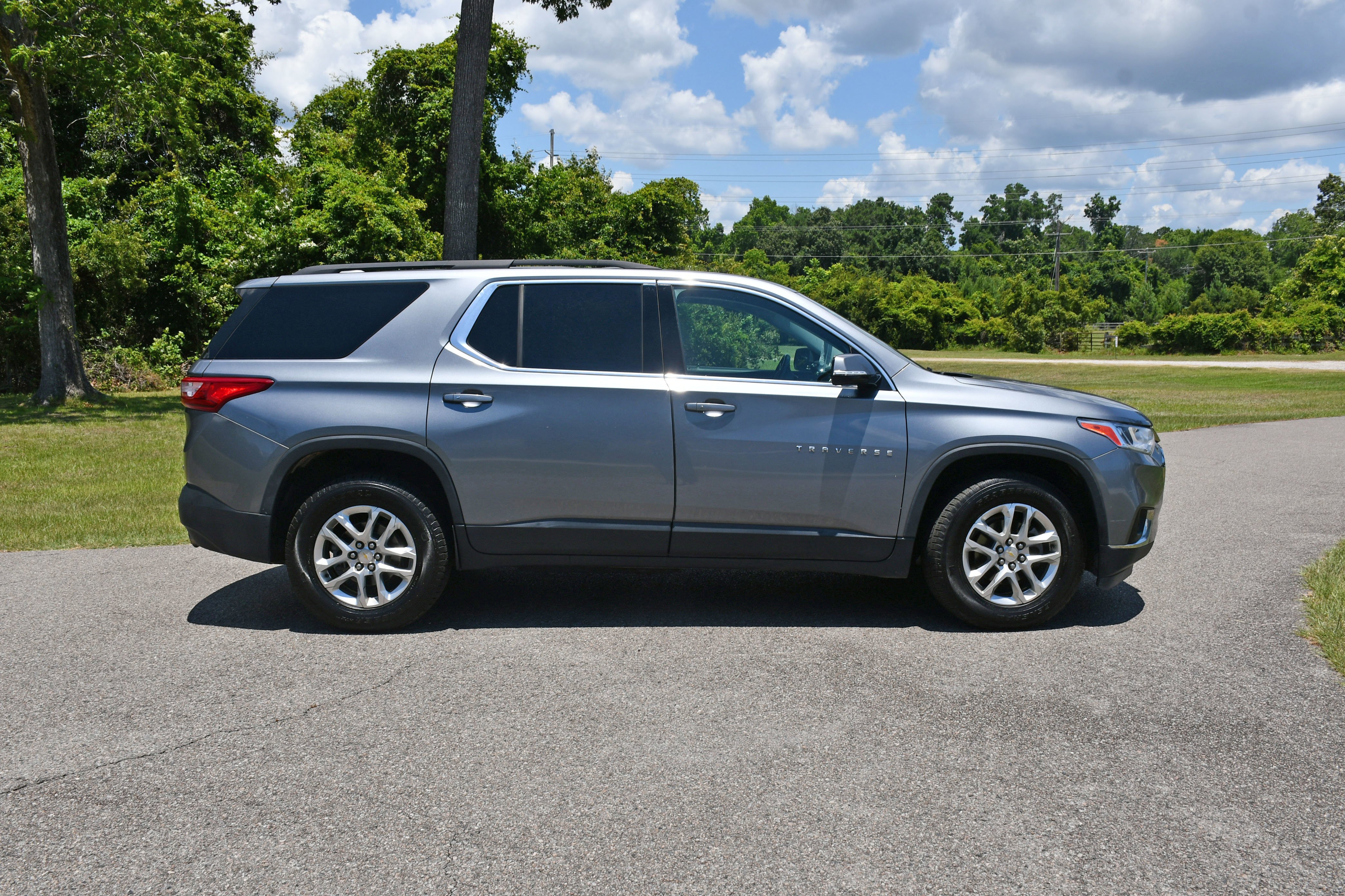 Used 2020 Gray Chevrolet LT image 5