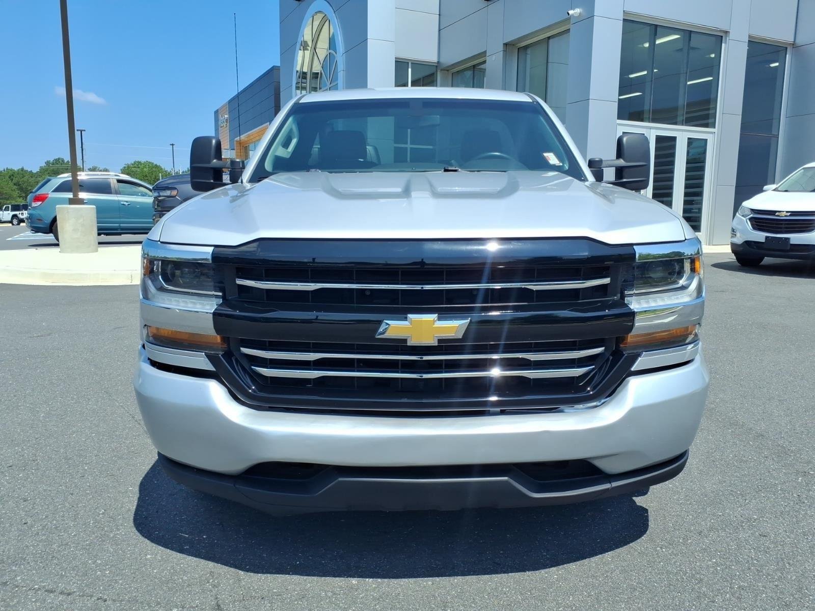 Used 2018 Silver Ice Metallic Chevrolet Work Truck image 11
