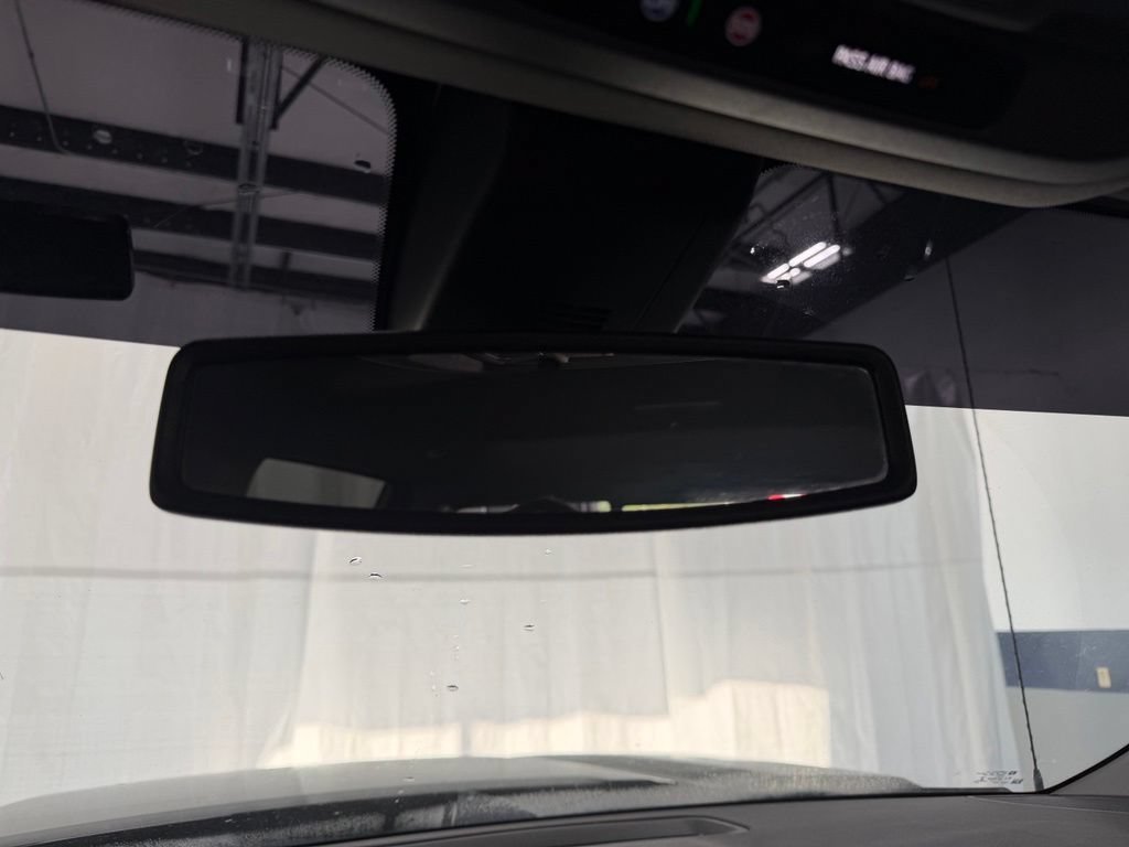 Used 2020 ONYX BLACK GMC SLT image 21