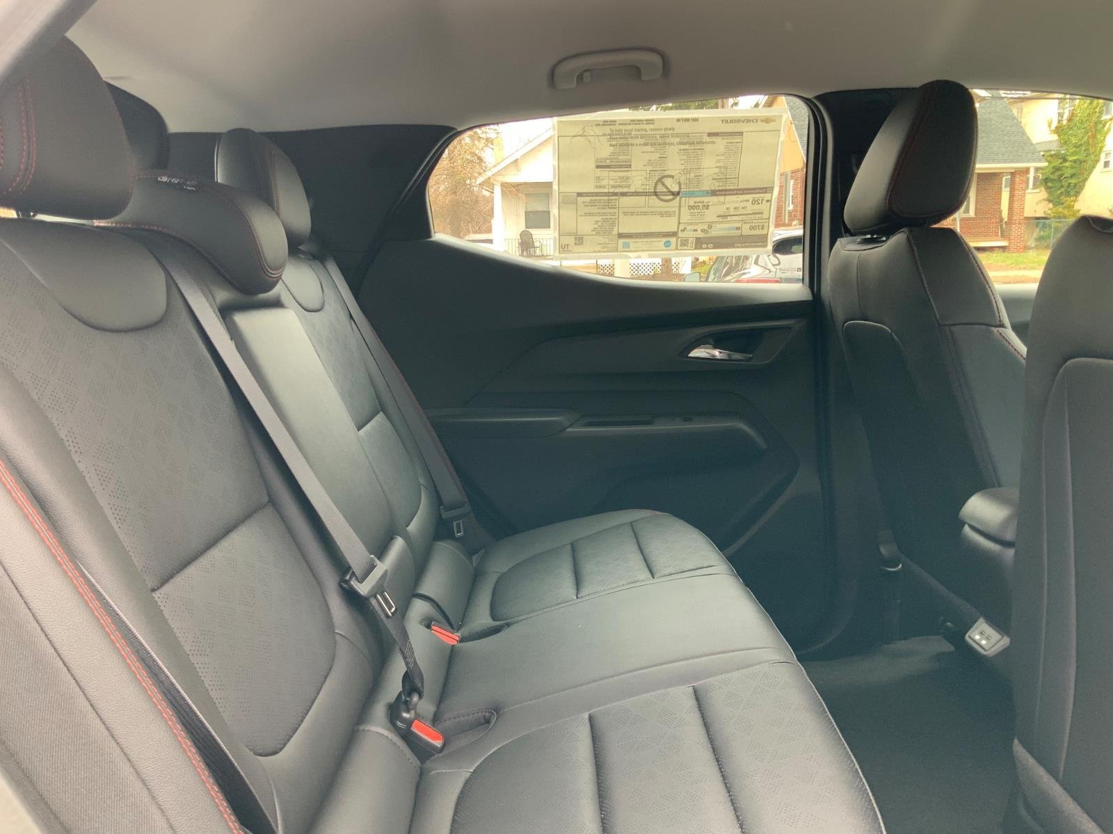 2027 Chevrolet Bolt RS - Photo 11