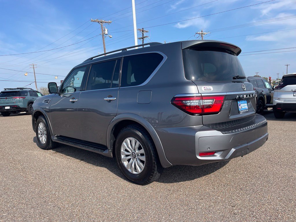 Used 2022 Gray Nissan SV image 5