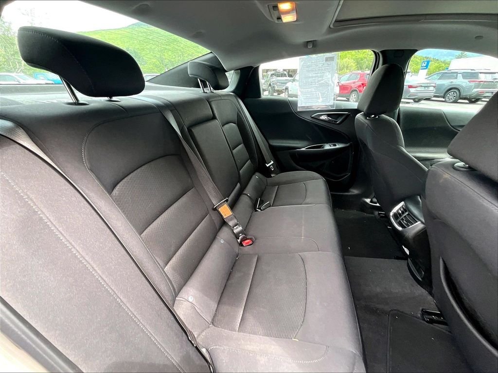 Used 2023 Mineral Gray Metallic Chevrolet  image 16