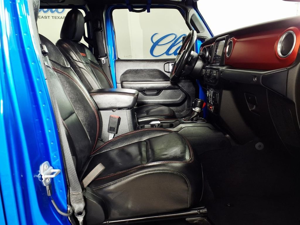 Used 2021 Blue Jeep Rubicon image 11