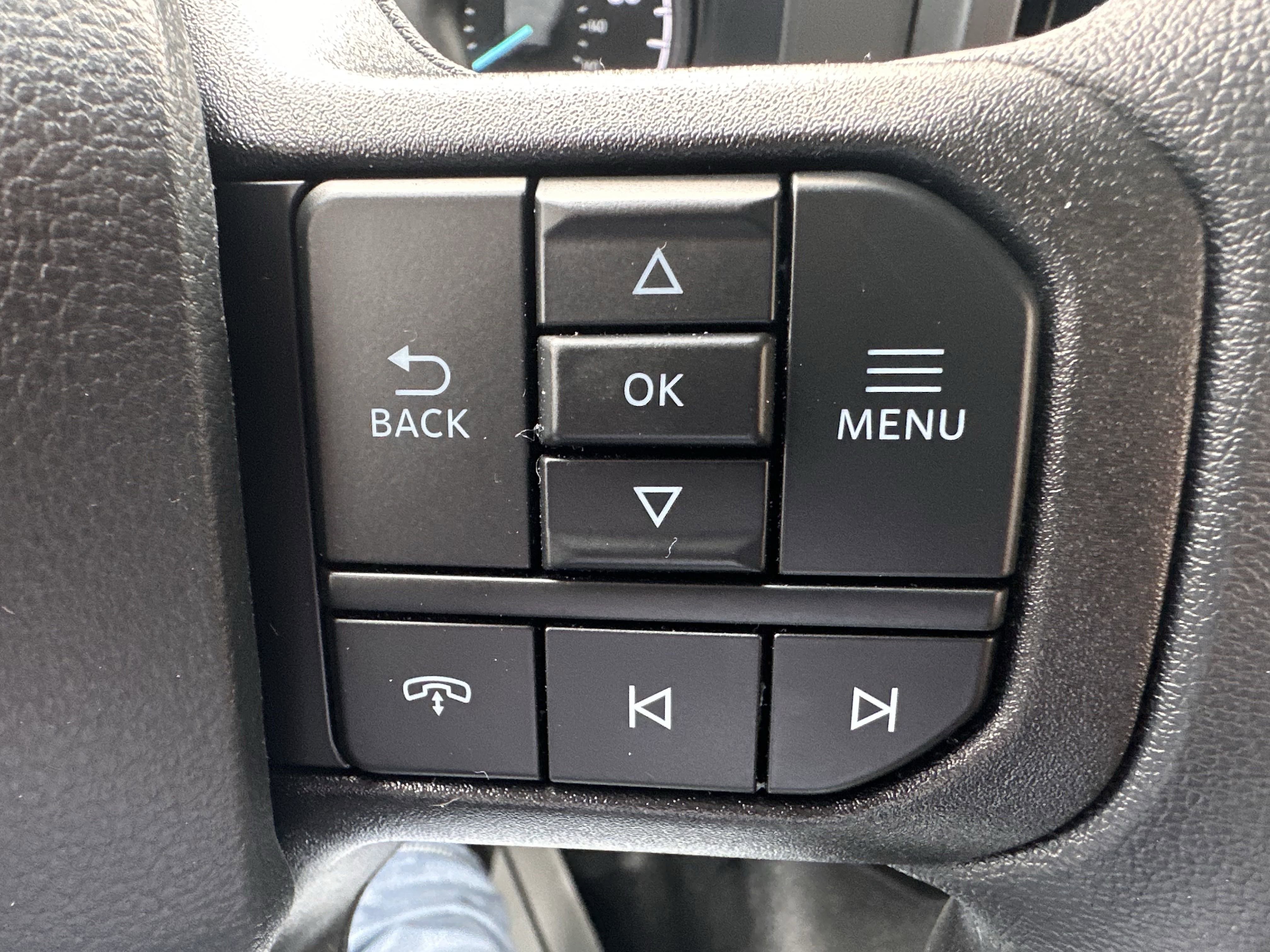 2025 Ford F-550 Super Duty Chassis Cab XLT - Photo 16