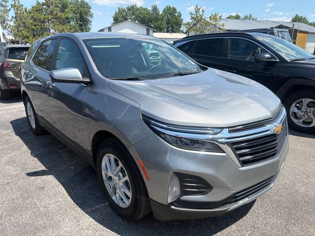 Used 2024 Gray Chevrolet LT image 6