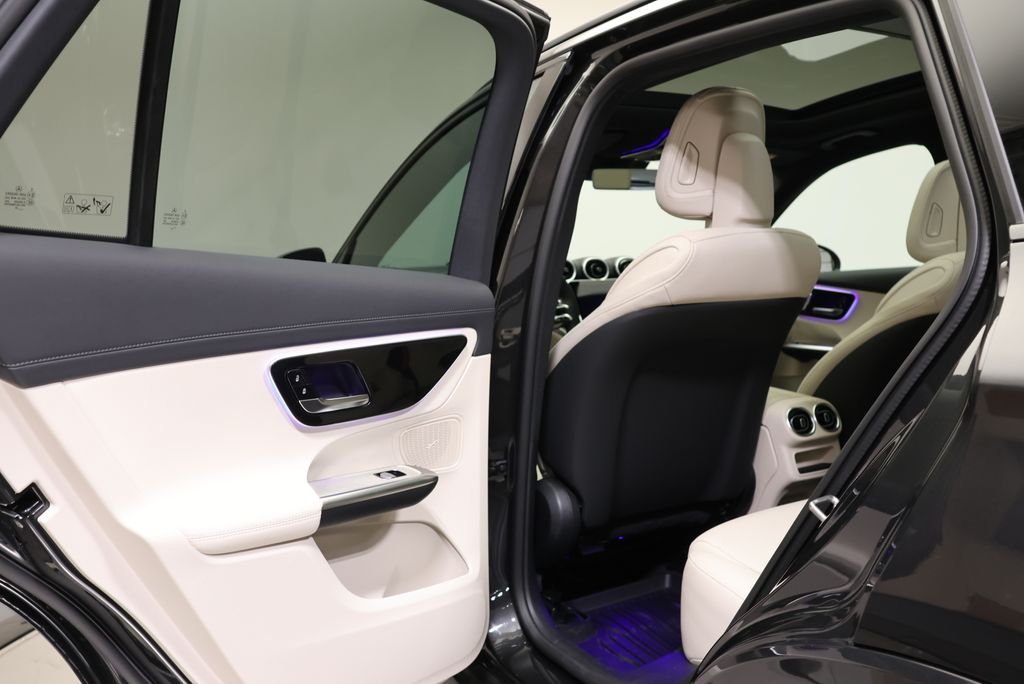 New 2027 Graphite Grey Metallic Mercedes-Benz GLC 300 image 41