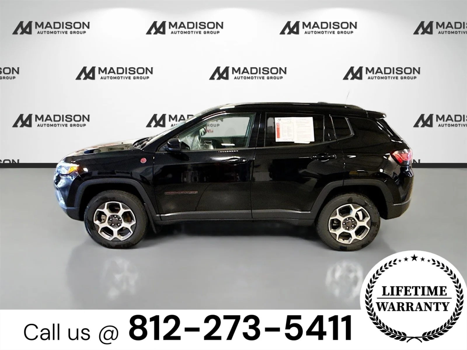 Used 2022 BLK Jeep Trailhawk image 8