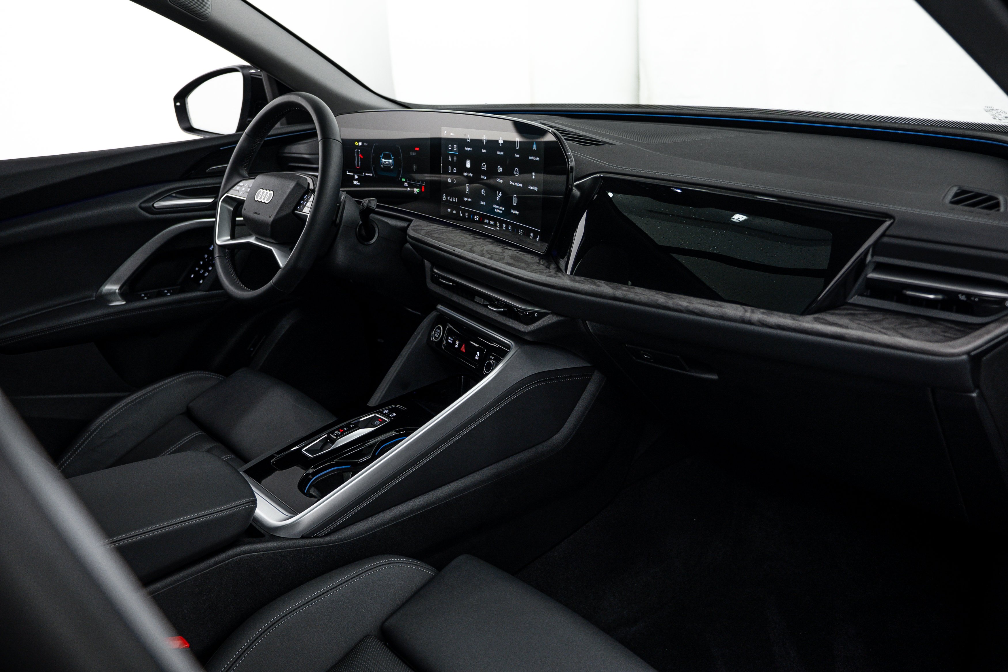 Used 2025 Mythos Black Metallic Audi Premium Plus image 13