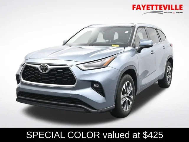 2022 Toyota Highlander XLE