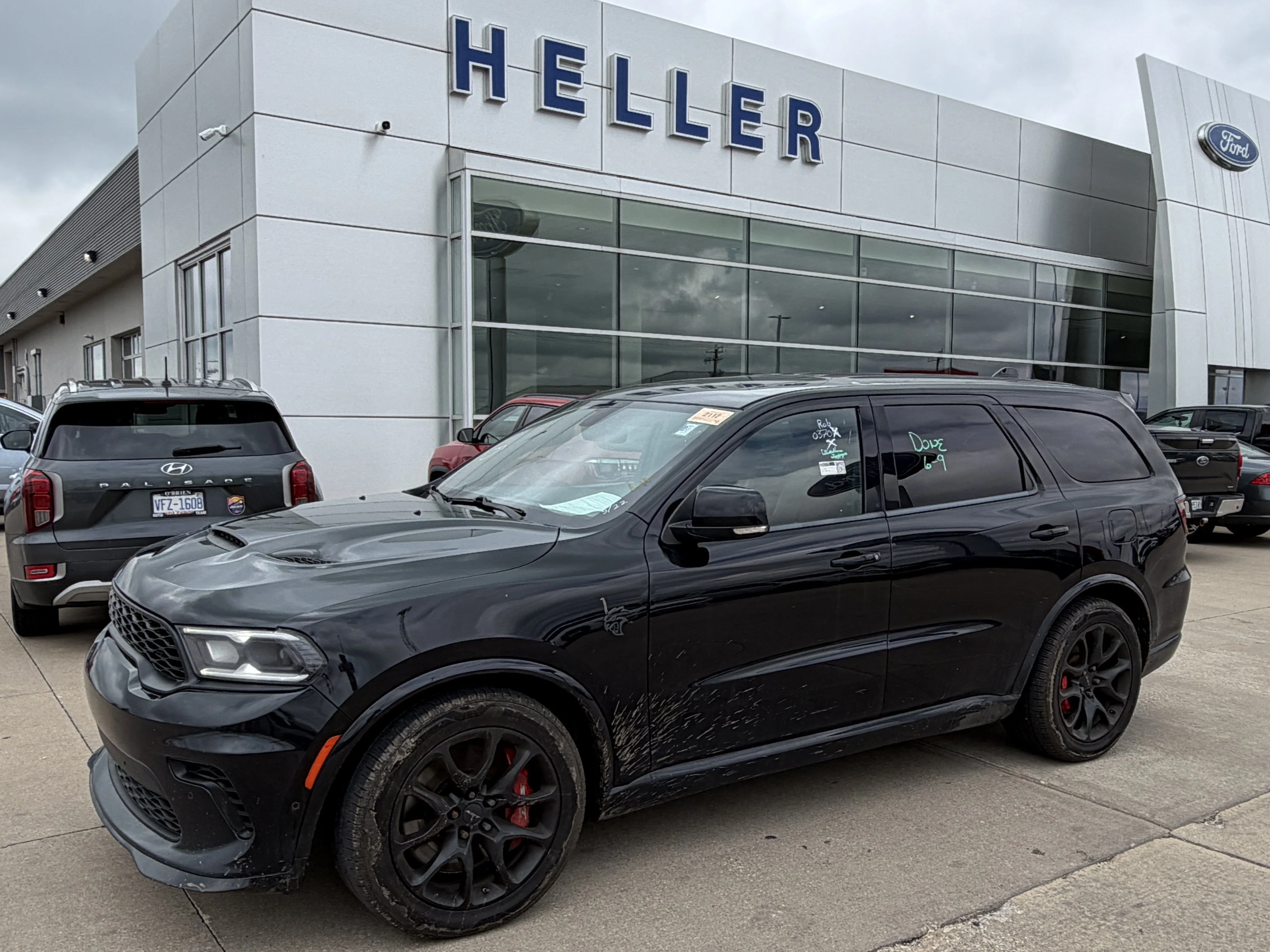 Used 2021 DB Black Crystal Clearcoat Dodge SRT Hellcat image 3