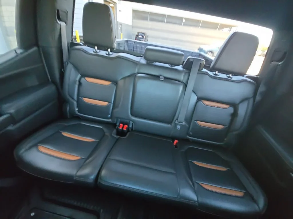 Used 2021 ONYX BLACK GMC AT4 image 28