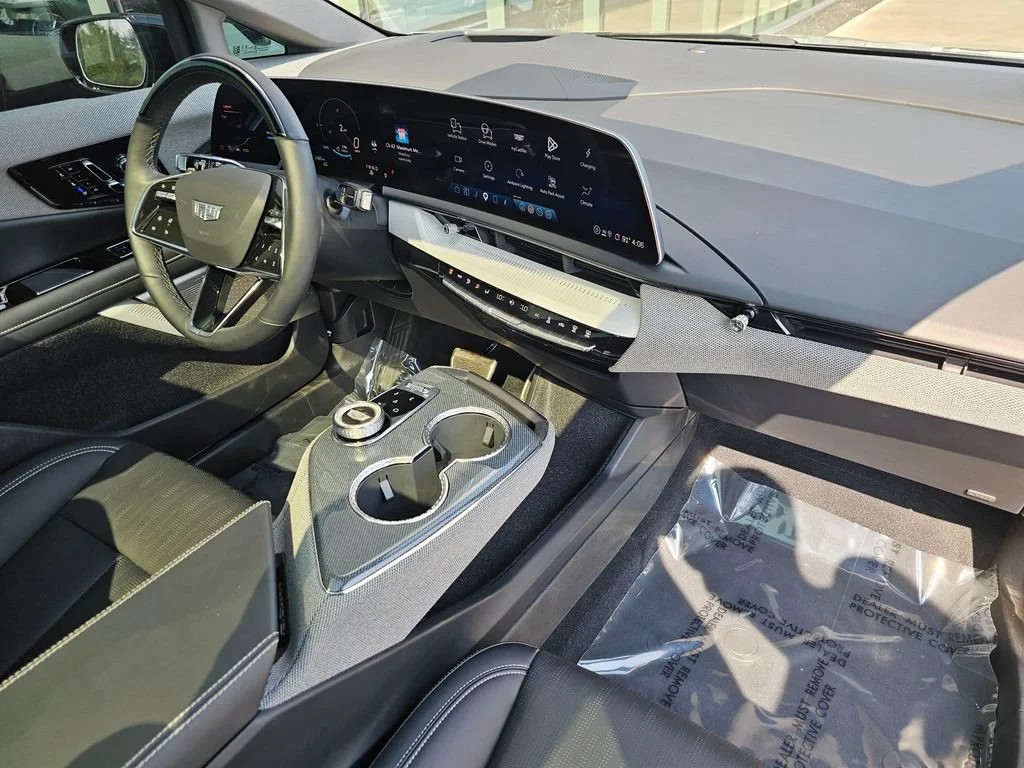 Certified Used 2026 Celestial Metallic Cadillac Premium Luxury image 11