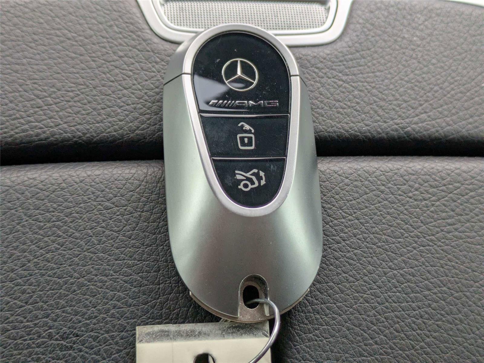 Used 2024 MANUFAKTUR Alpine Grey Mercedes-Benz AMG® EQE image 33