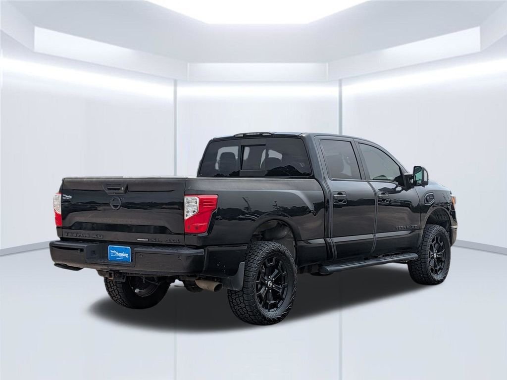 Used 2019 Black Nissan SL image 6