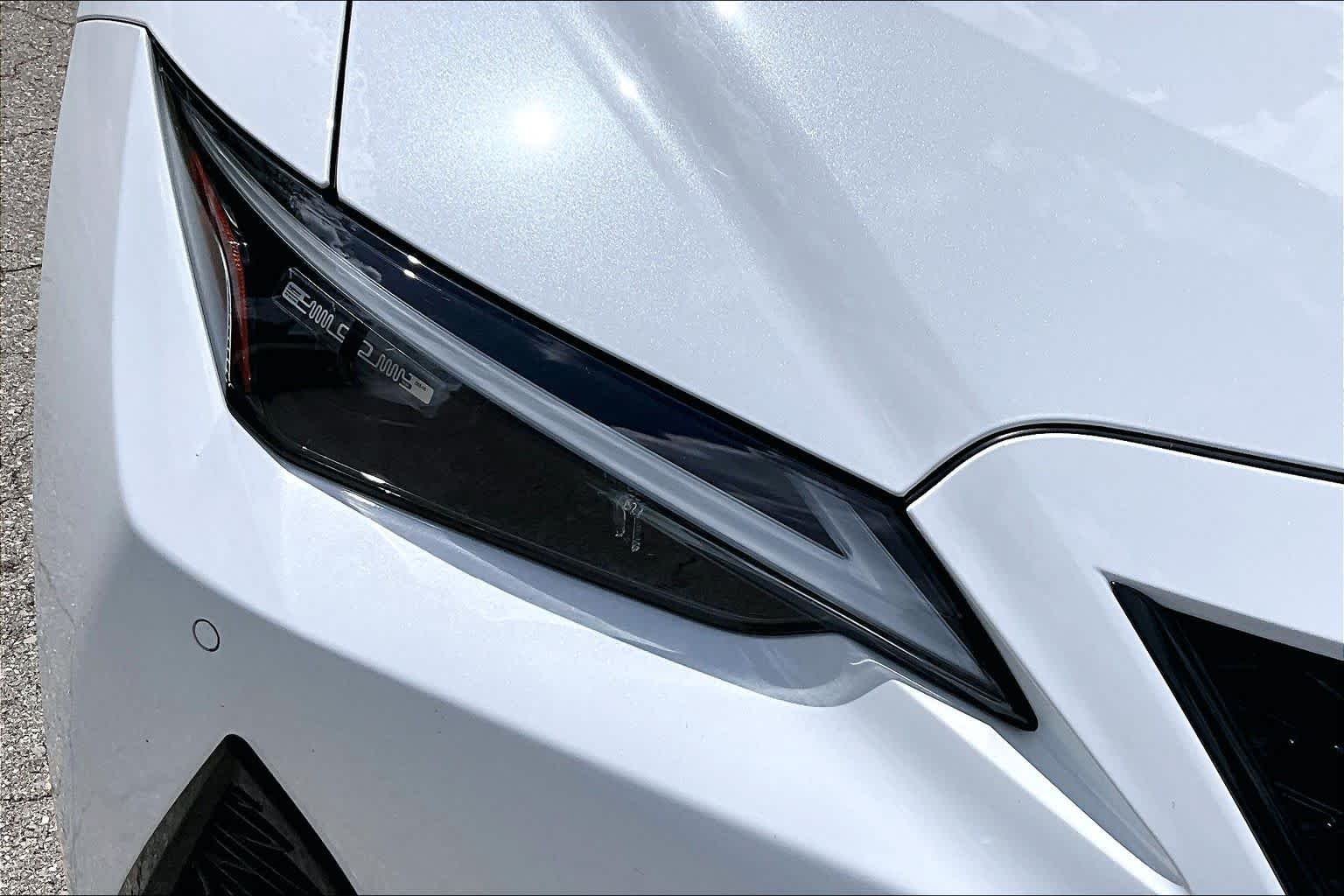 Certified Used 2025 Ultra White Lexus F SPORT image 28