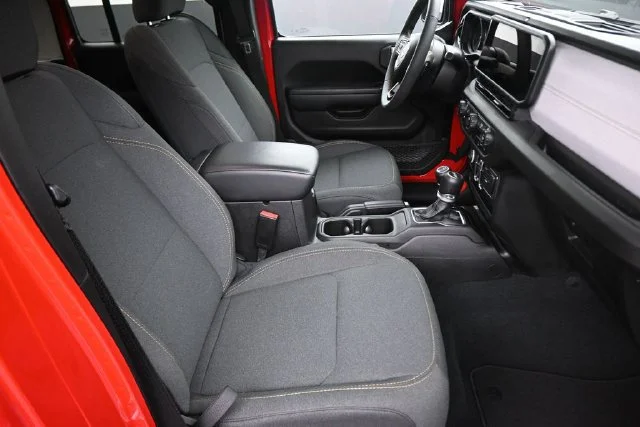 Used 2024 Red Jeep Sport S image 22