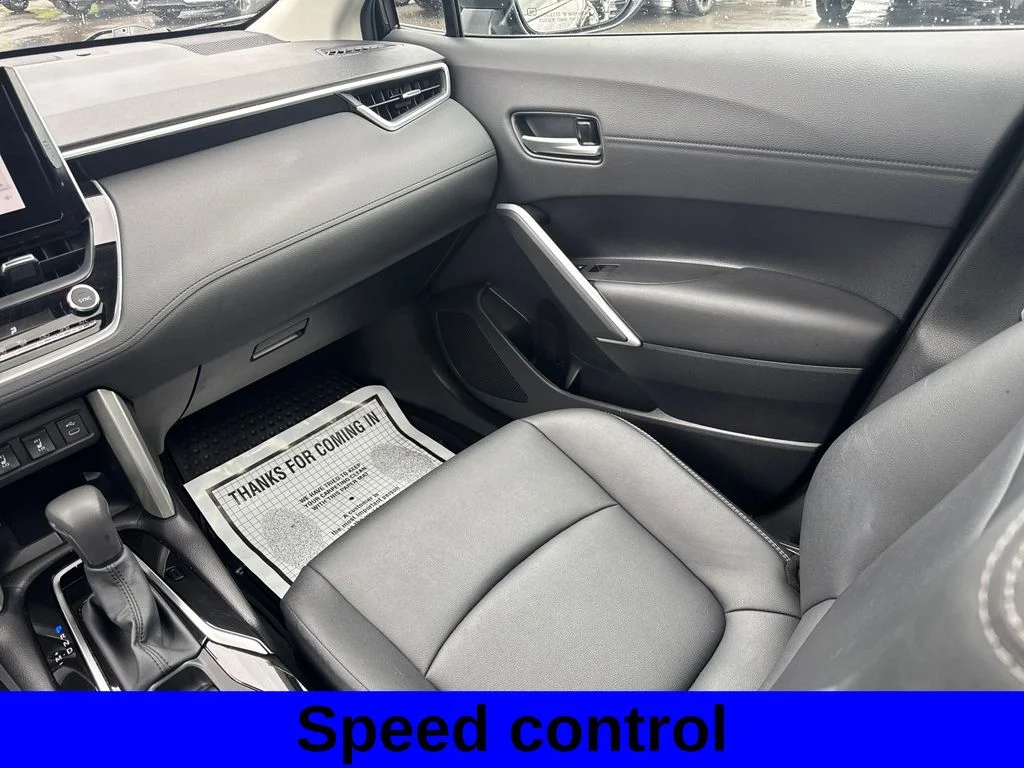 Used 2025 Jet Black Toyota XLE image 12
