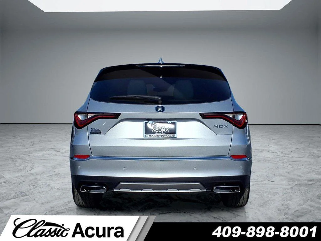 Used 2026 Solar Silver Metallic Acura Technology Package image 4