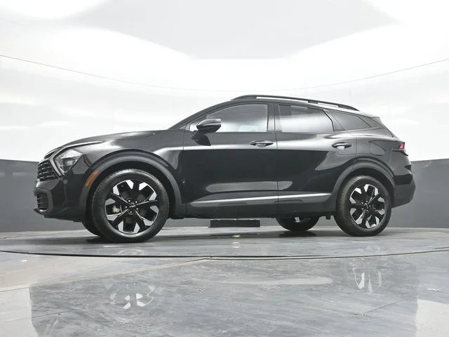 Used 2023 Black Kia X-Line image 21