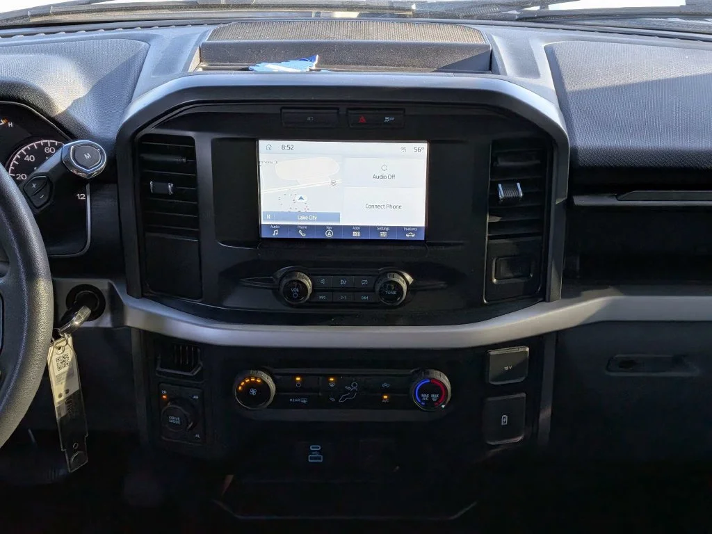 Certified Used 2023 Oxford White Ford XLT image 14