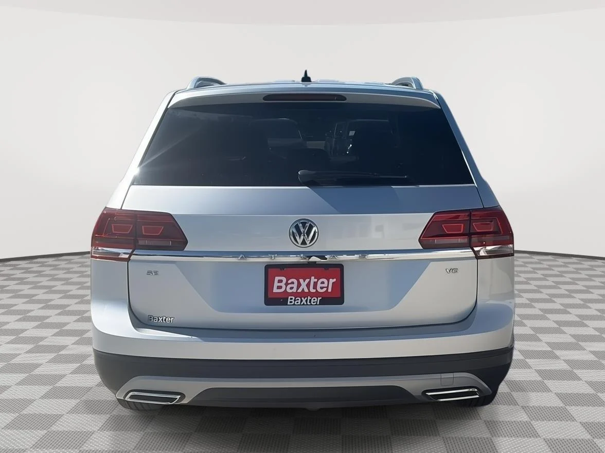 Used 2018  Volkswagen 3.6L V6 SE image 12