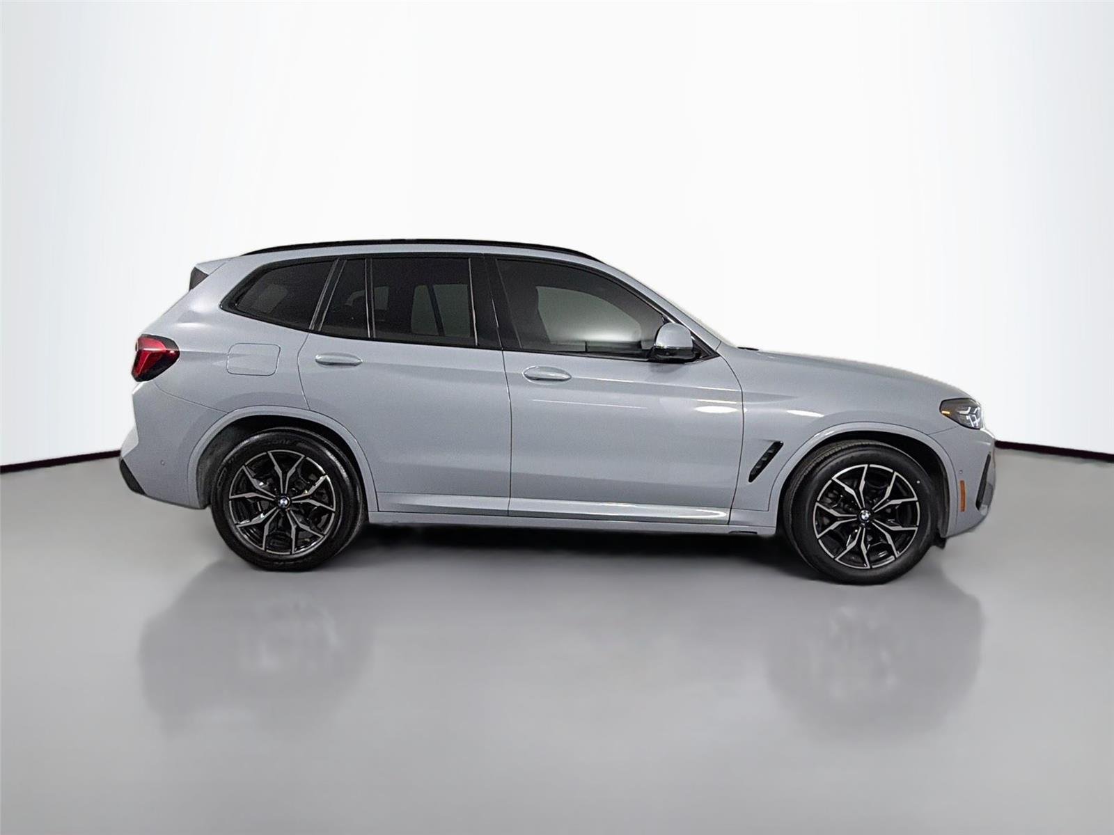 Certified Used 2023 Brooklyn Grey Metallic BMW sDrive30i image 5