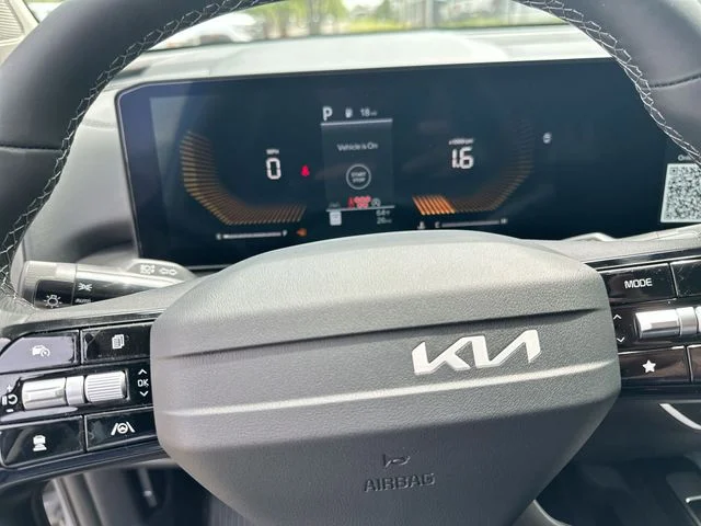 New 2026 Wolf Gray Kia S image 12