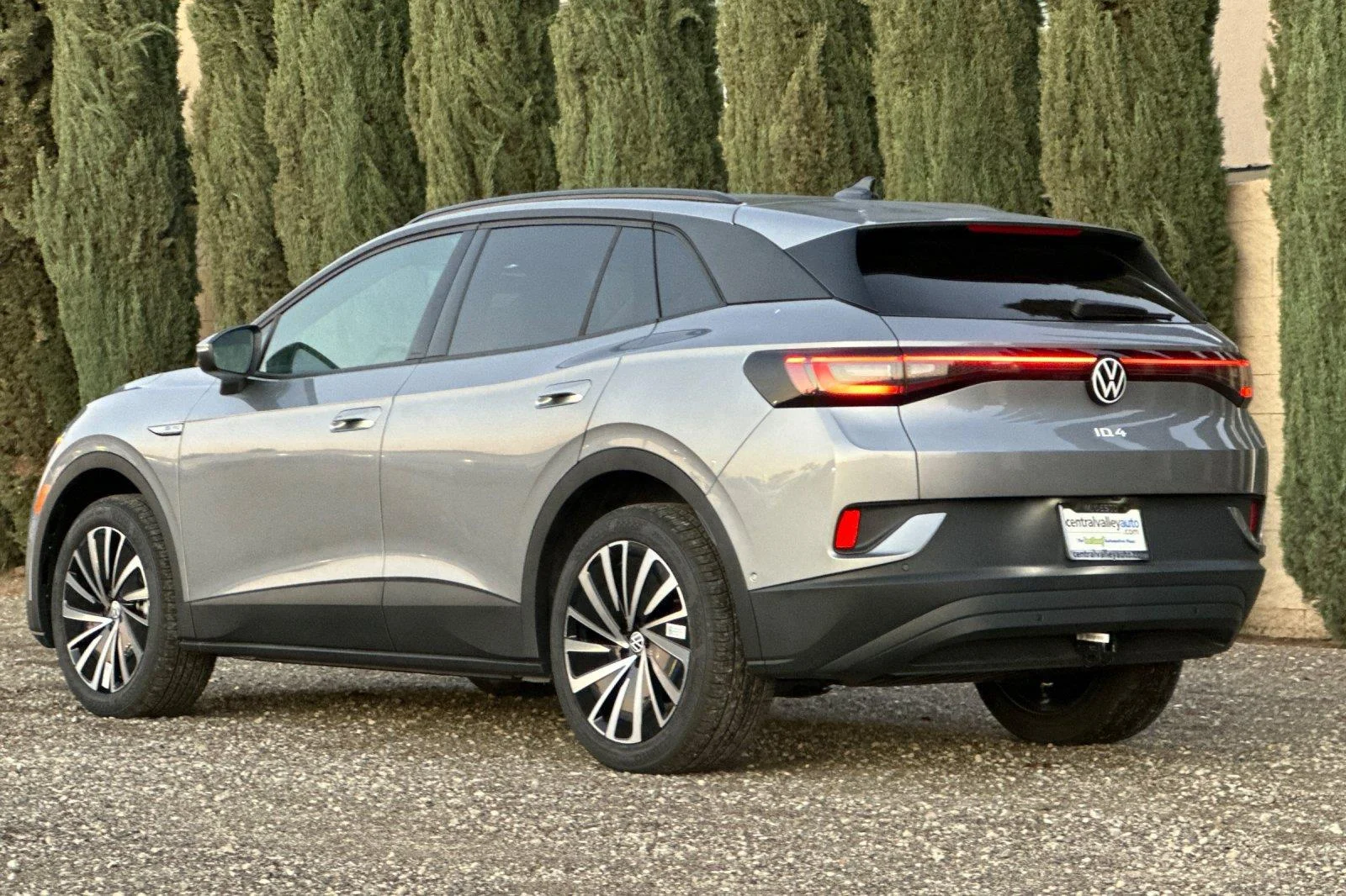 New 2026 Silver Mist Metallic Volkswagen Pro image 6