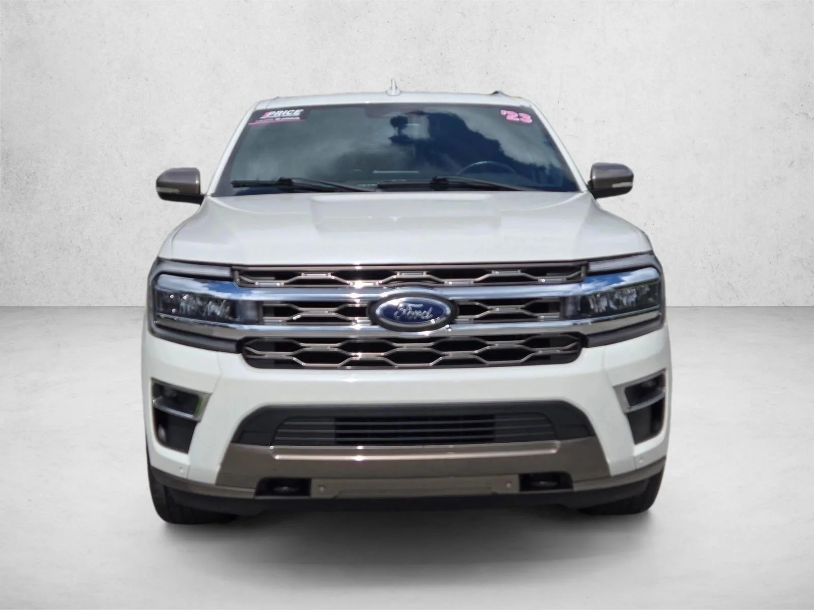 Used 2023 Star White Metallic Tri-Coat Ford King Ranch image 2