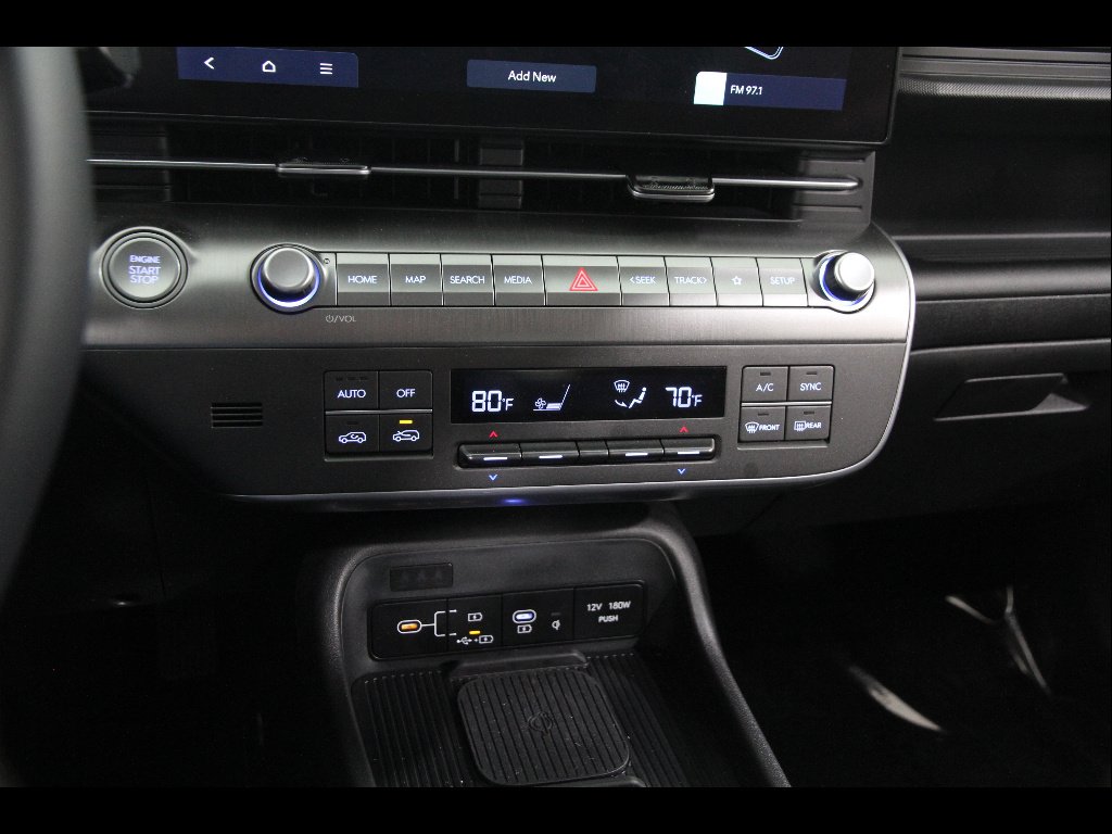Used 2026 Atlas White Hyundai SEL Sport image 14