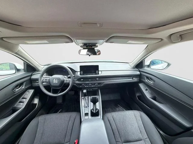Used 2024  Honda EX image 18