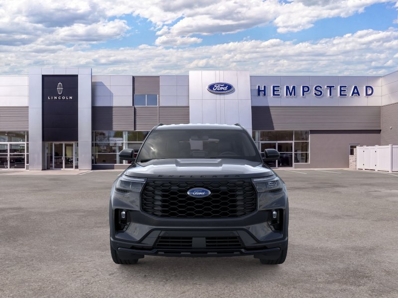 New 2026 Agate Black Metallic Ford ST-Line image 6