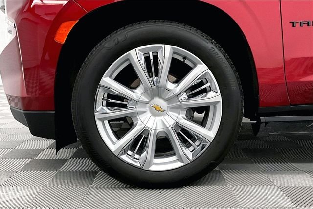 Used 2024 Radiant Red Tintcoat Chevrolet High Country image 10